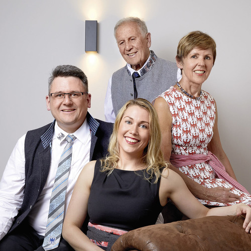 Family Stock Ader Inn
